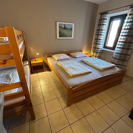 Geyershof - Country Retreat Muellerthal Apartament
